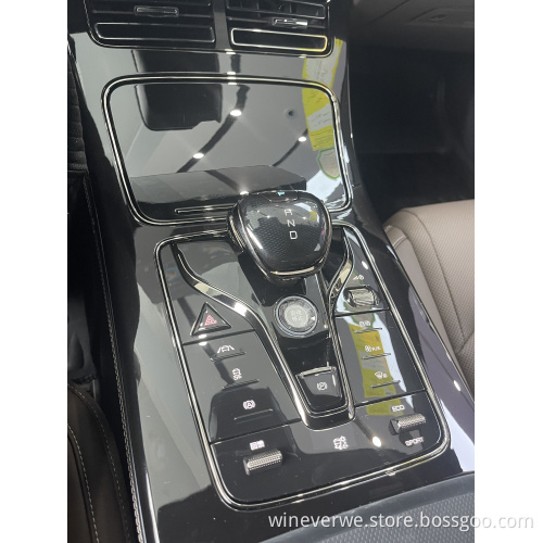 New Energy Vehicles Electric Car Used Cars  In Stock BYD TANG EV Auto Cheap Used Cars 600KM 730KM  635KM